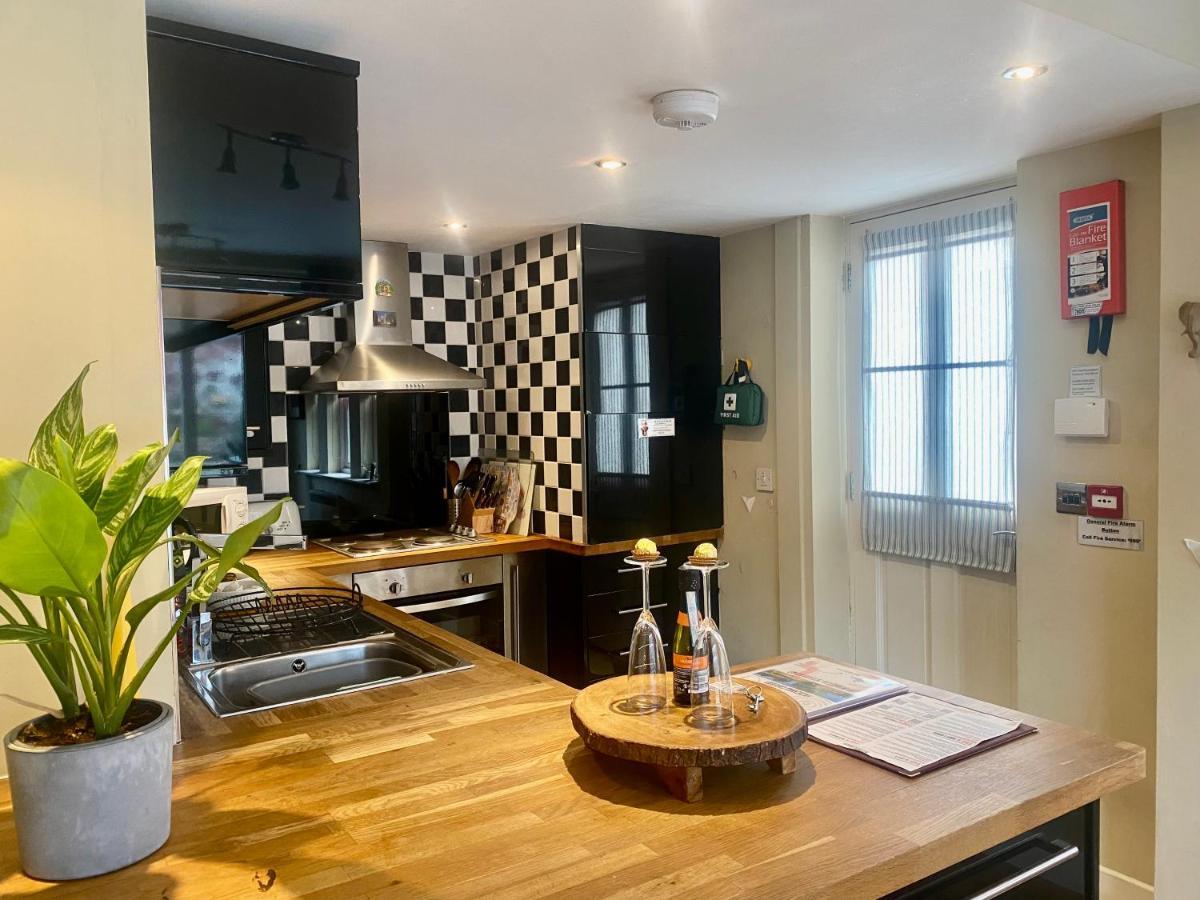 Trinity House City Centre York & Free Parking Exteriör bild
